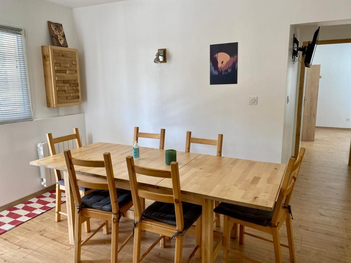 Appartement Ideal Pour Ete Et Hiver, Situe Au Pied Des Pistes De Ski Et Des Sentiers De Randonnee Prémanon Dış mekan fotoğraf