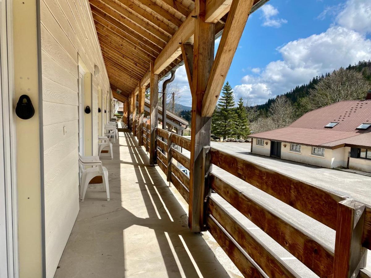 Appartement Ideal Pour Ete Et Hiver, Situe Au Pied Des Pistes De Ski Et Des Sentiers De Randonnee Prémanon Dış mekan fotoğraf